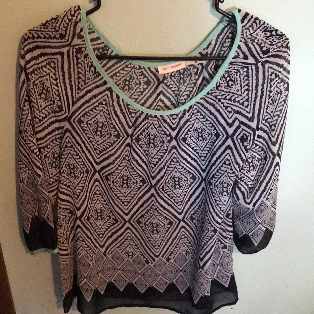 3/4 length shirt